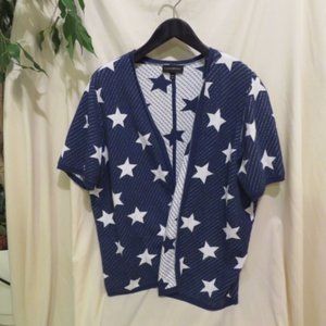 Stars & Stripe knit summer short sleeve jacket. Drape front, no closure.